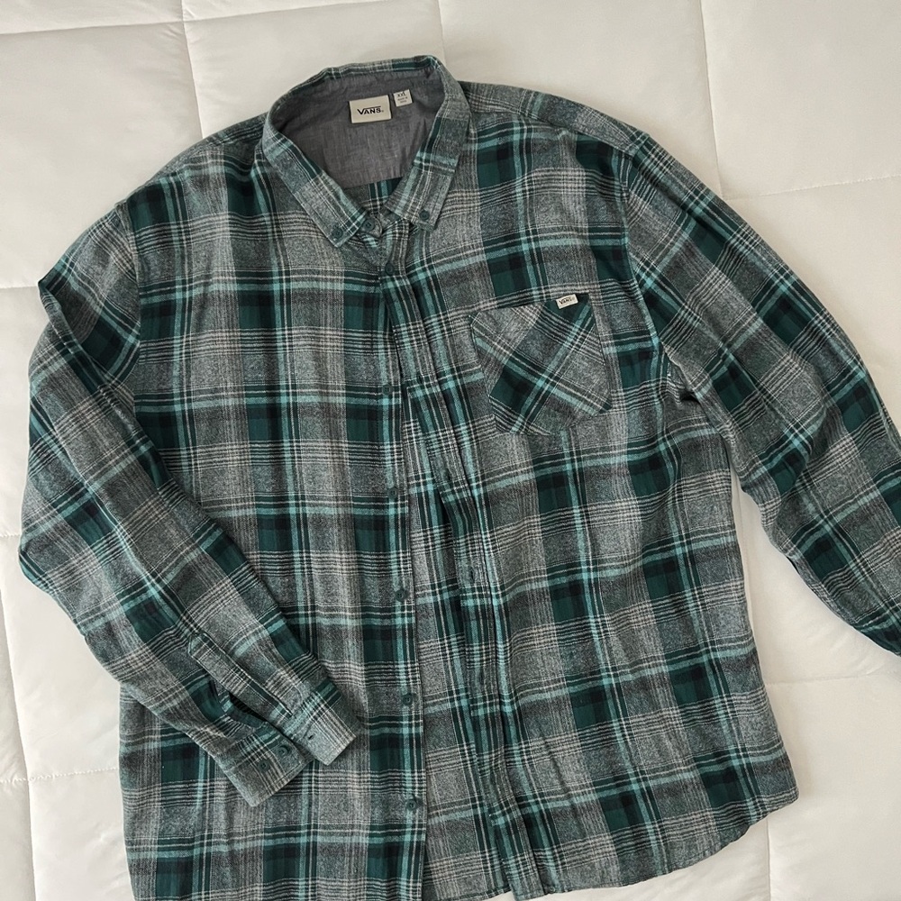 Vans Men's Gray and Green Plaid Button Down Shirt